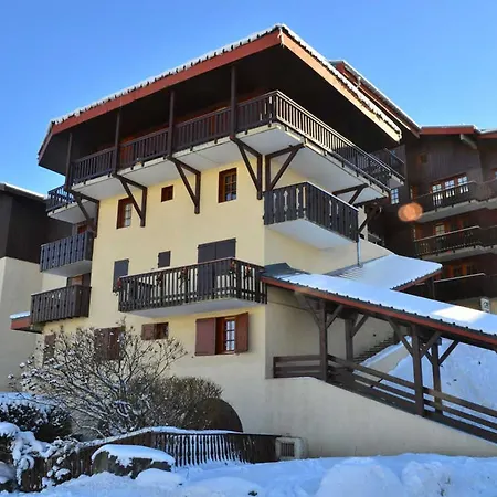Rénové Montchavin Proche Commerces, Pistes, Avec Balcon - Fr-1-329-64 Appartement *