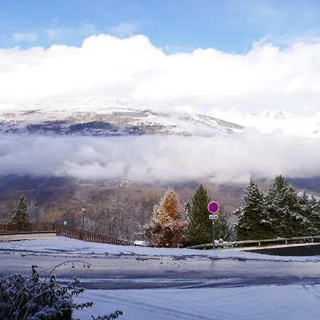 Rénové Montchavin Proche Commerces, Pistes, Avec Balcon - Fr-1-329-64 La Plagne-Tarentaise